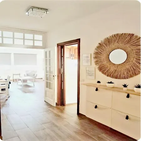 Escapada Deluxe Con Wifi 2 Hab 2 Banos Con Cocina & Smarttv Cerca De Todo Apartamento *