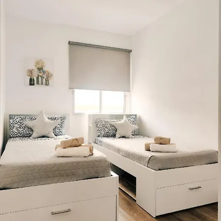 Escapada Deluxe Con Wifi 2 Hab 2 Banos Con Cocina & Smarttv Cerca De Todo Santa-Cruz de Ténérife